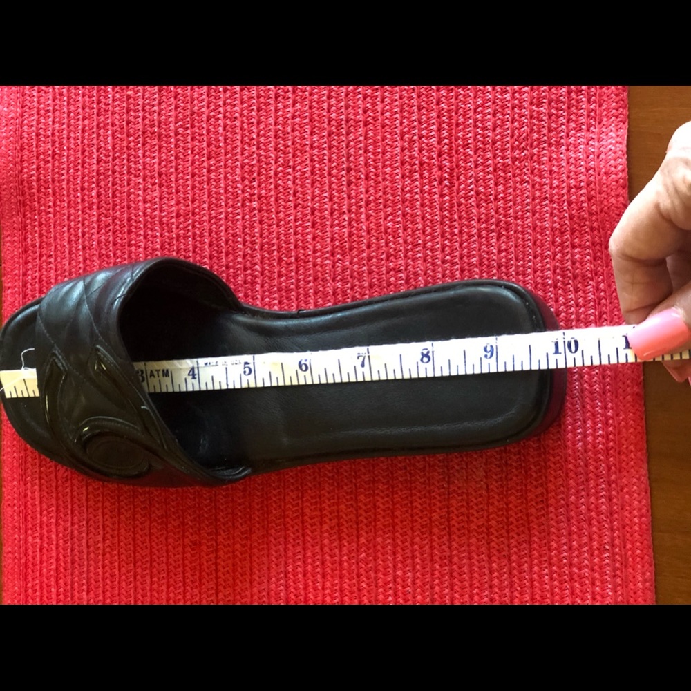 Chanel slippers Size 9 - Picture 6 of 10